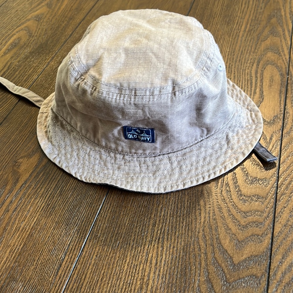 Boys Old Navy hat